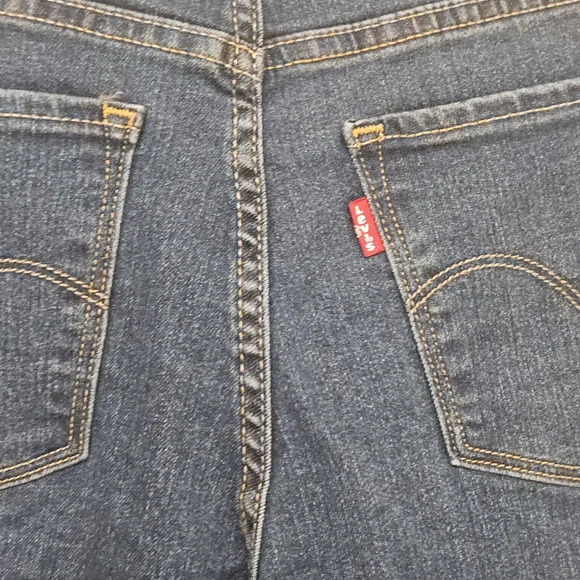 LEVIS 318 SHAPING WIDE LEG JEANS WOMEN'S SIZE 28 - Picture 6 of 6